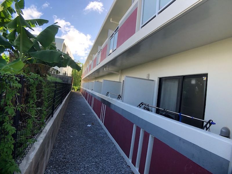 CLEINO Riverside Akano Ban công