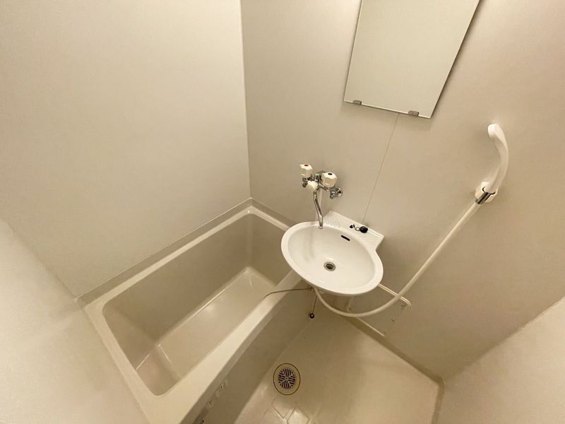 レオパレスＴＫすずめ 風呂