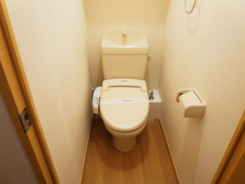 レオパレスＤＡＩＫＡＴＵ　Ｍ トイレ