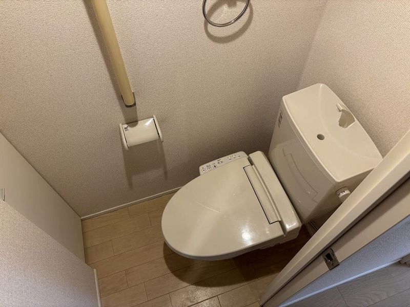 レオネクストスア トイレ