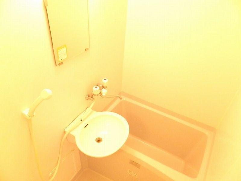 レオパレスｃｏｔｔａｇｅ 風呂