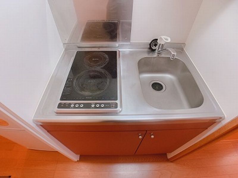 leopalace Comfort Akura Kitchen