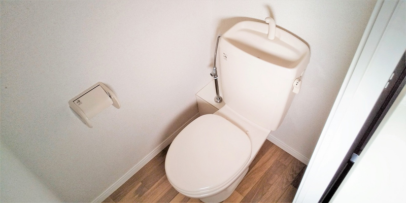 レオパレスブルーム・フィールド トイレ