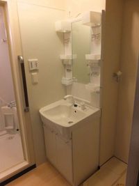 レオネクストすずらん荘 洗面台