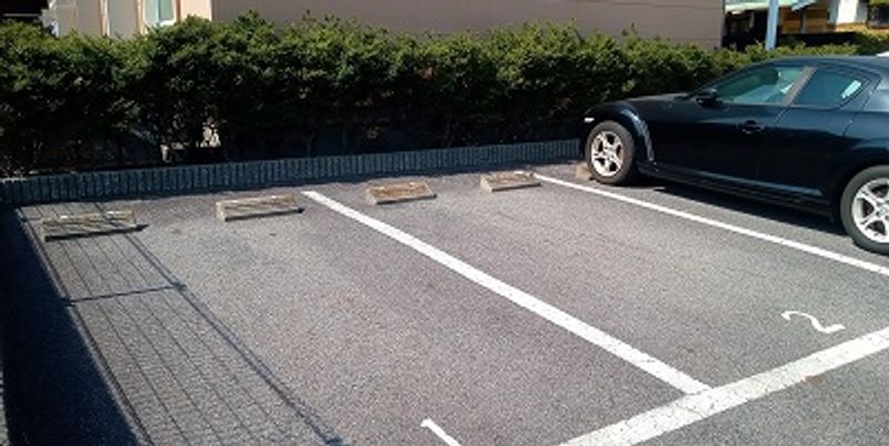 レオパレス衣浦 駐車場