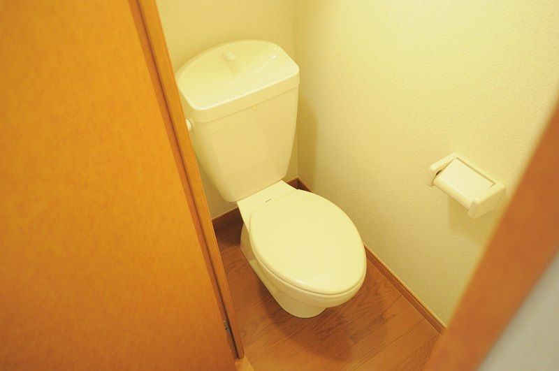 レオパレスキッパⅡ トイレ