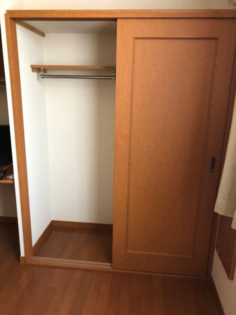 レオパレス南宮 収納