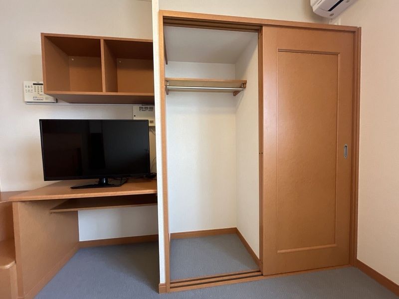 レオパレス成出ハイツ 収納