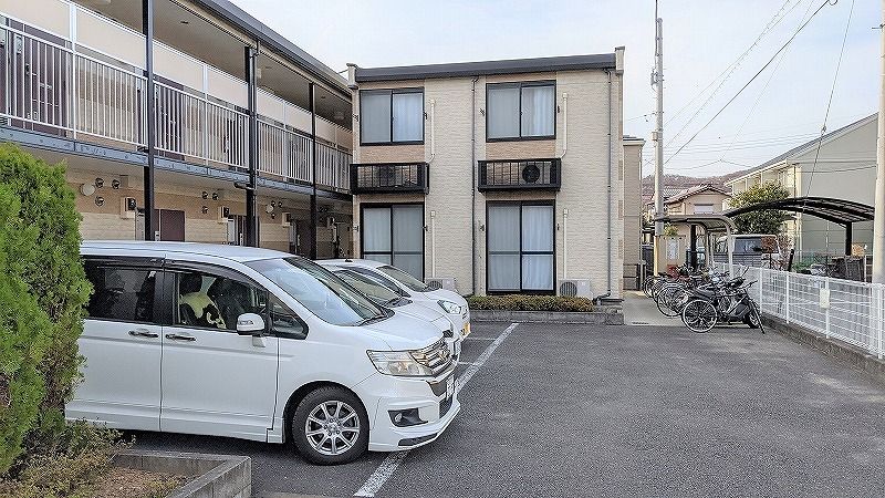 レオパレスＡ　Ｉ 駐車場