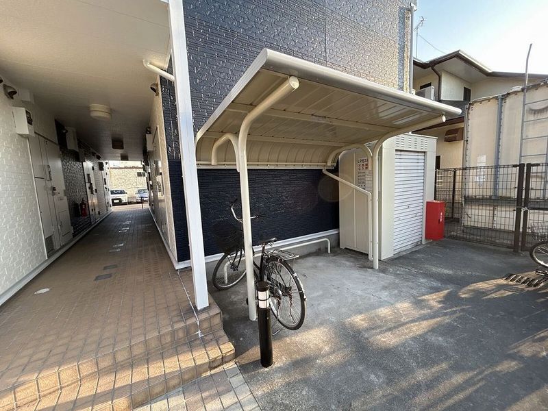 レオパレスフリーダ 共用部分