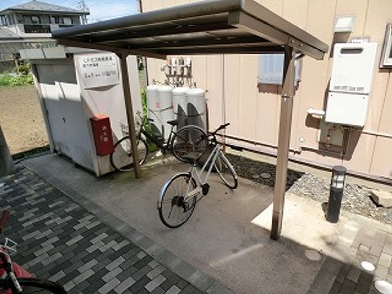 レオパレスラーク 共用部分