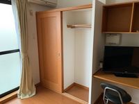 レオパレス久末 収納