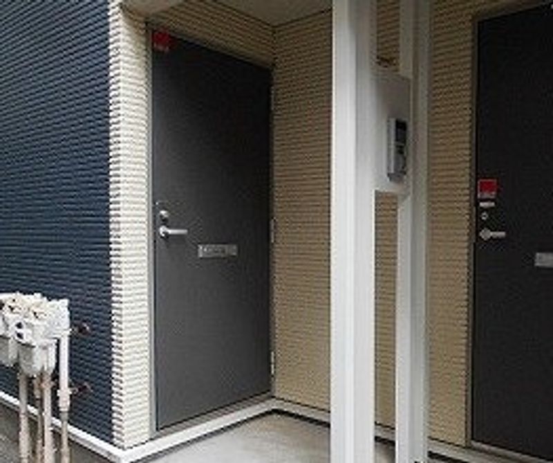 レオネクスト松蔭 玄関