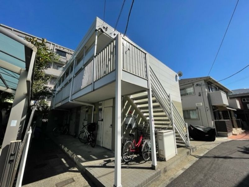 レオパレスメゾン・ド・矢向 外観