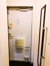 クレイノ高円寺 玄関