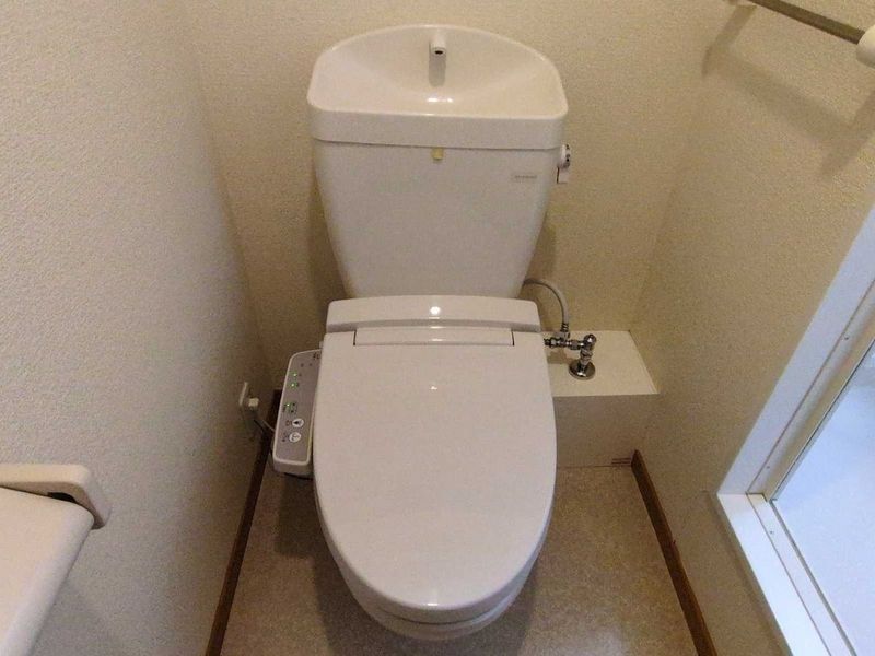 レオパレスジュネス トイレ