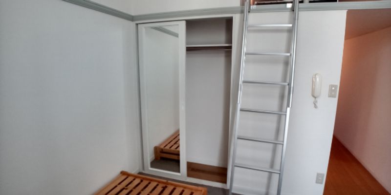 レオパレスブルーリバー 収納