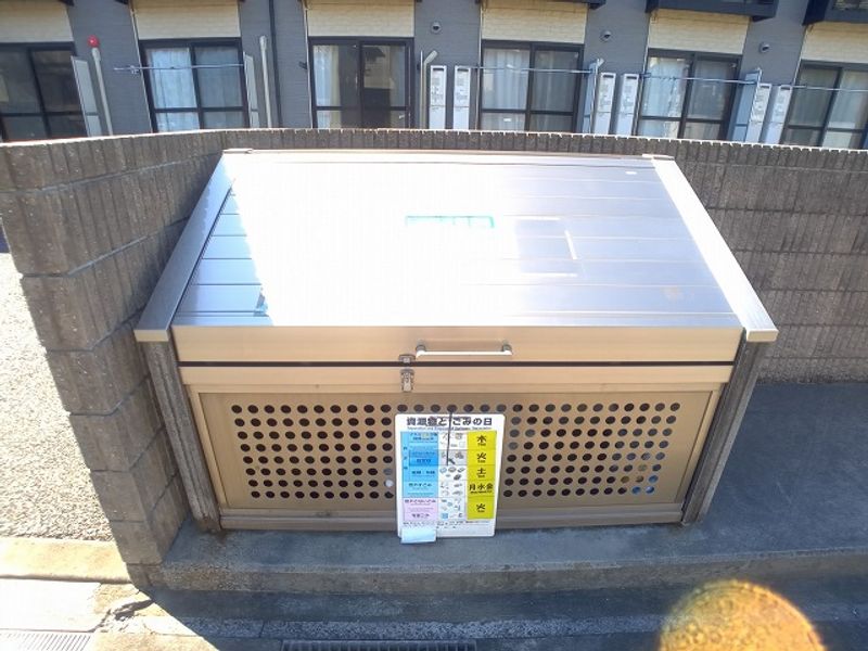 レオパレストサキ 共用部分