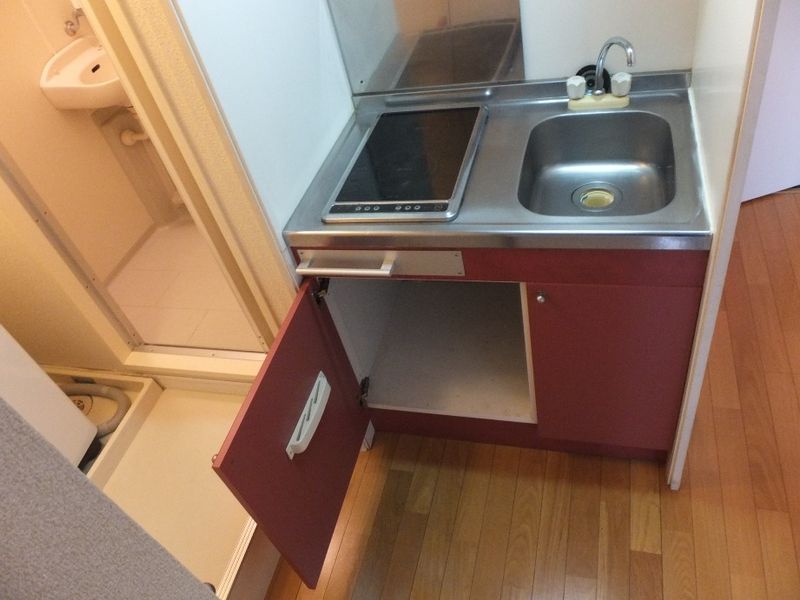 レオパレスダンケ キッチン