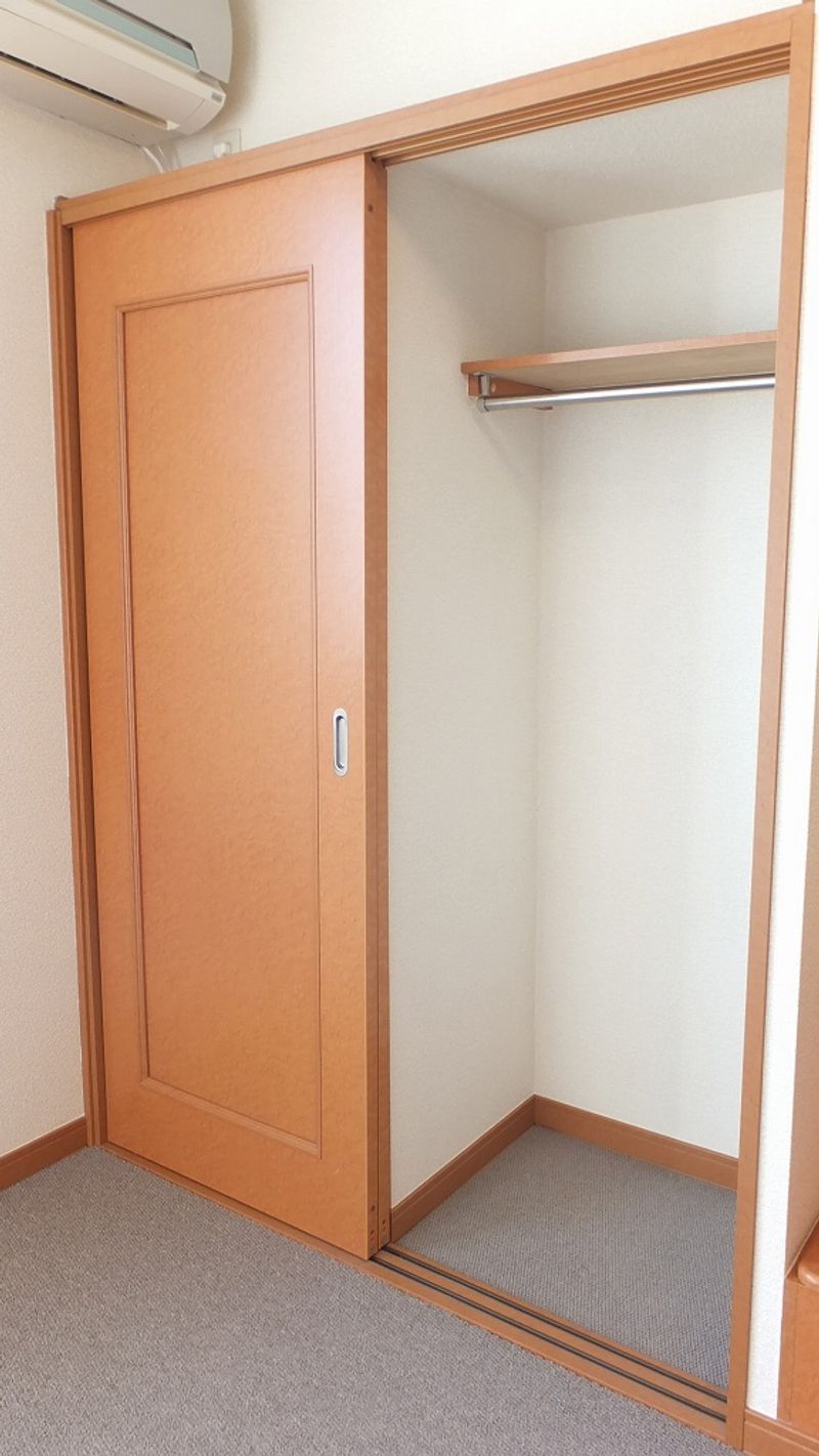 レオパレス漠 収納