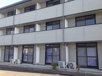 レオパレスレストⅡ 外観