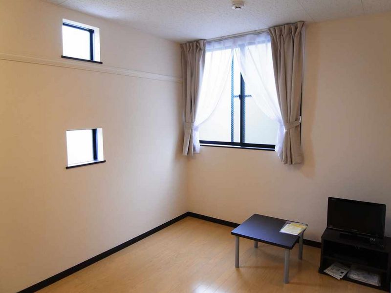 レオネクスト本郷台 居間
