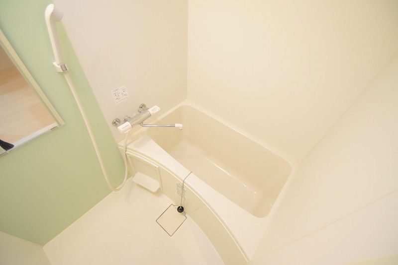 CLEINO INO III Bathroom