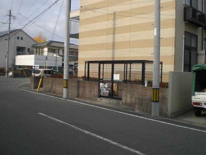 レオパレスセントラルトワード 共用部分