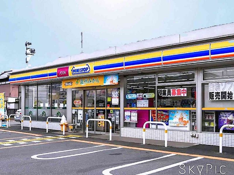 レオパレスミヤマエ 周辺環境