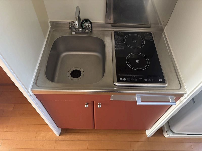 レオパレスバイオレット キッチン