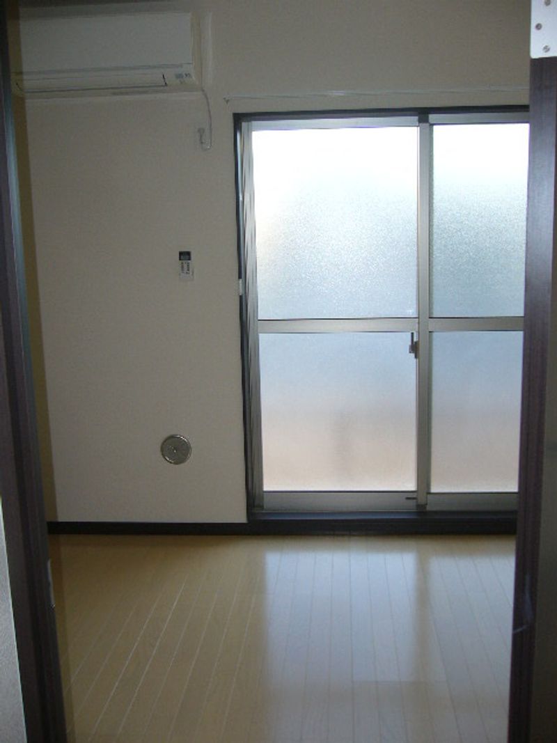 レオネクストＦＣブラボーＡ 居間