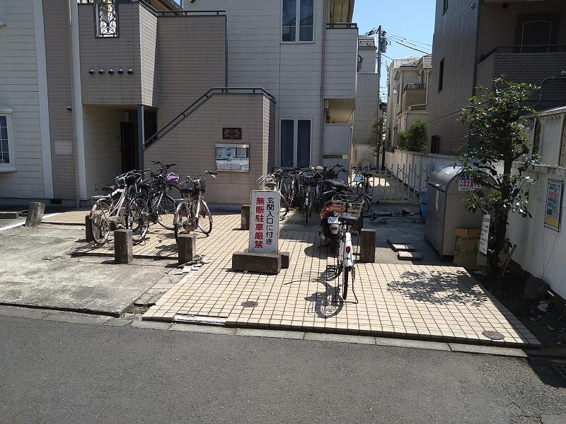 レオパレス上北沢 共用部分