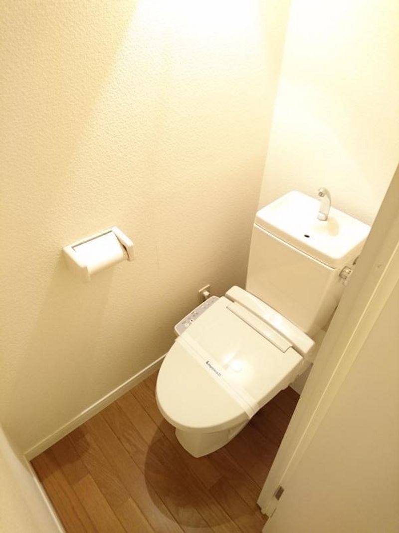 レオパレスエミール戸田Ａ トイレ