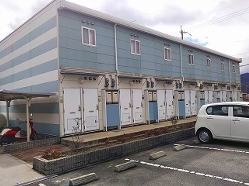 レオパレス屋形Ⅰ 玄関