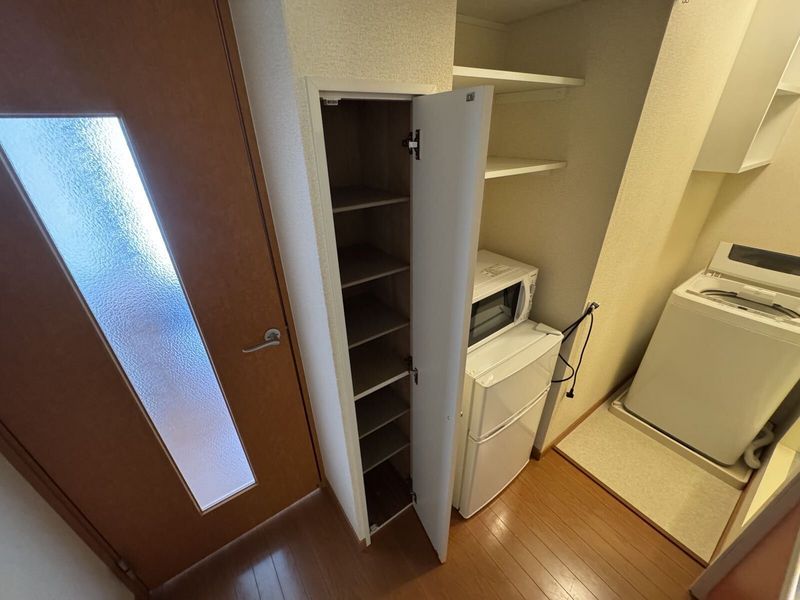 レオパレスル　ヴァン その他
