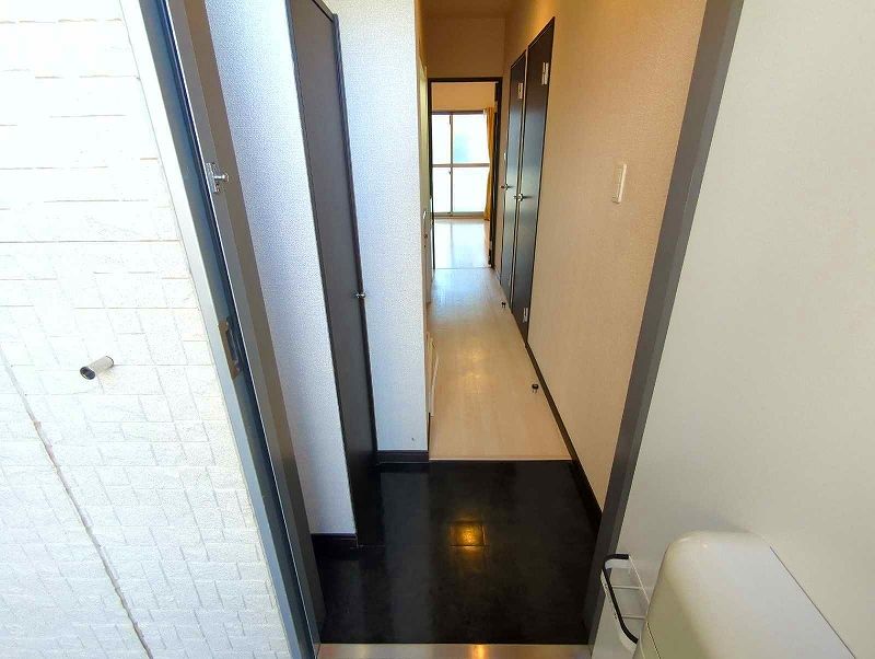 LEONEXT Glanz Fuji 23 현관