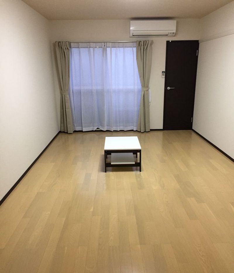クレイノハイブリッヂⅡ 居間