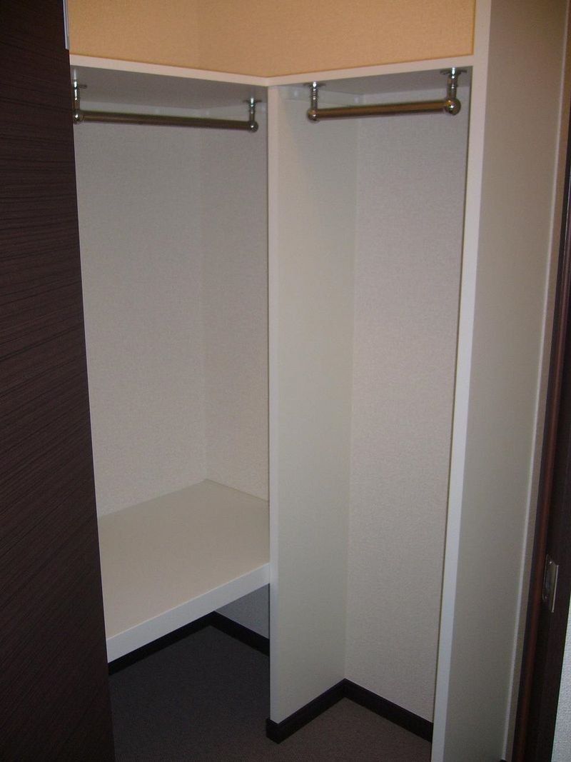 レオネクストクレメンテ 収納