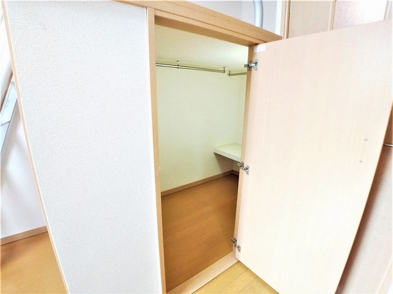 レオパレス喜沢美園 収納