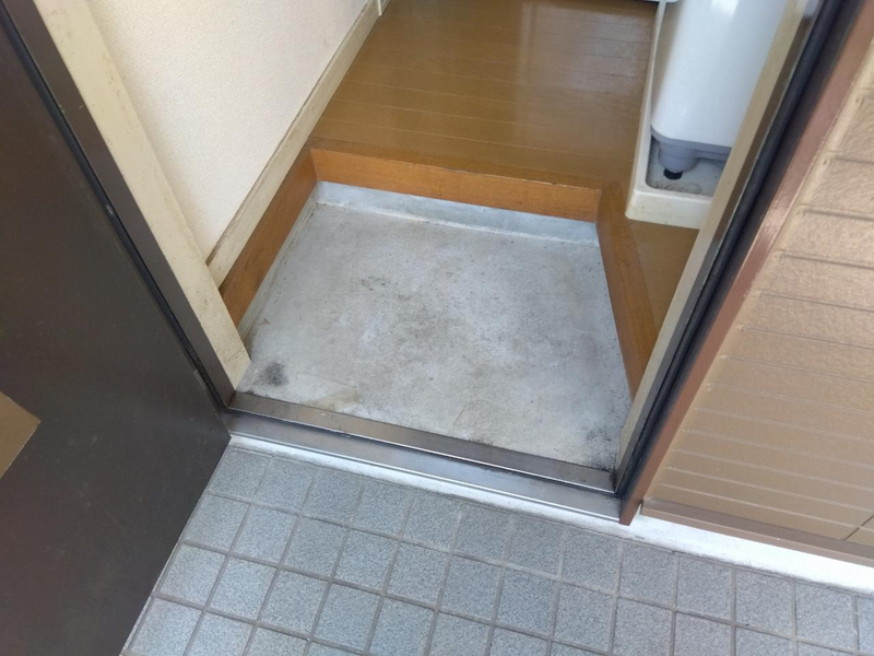 レオパレスＹ＆Ｍ 玄関