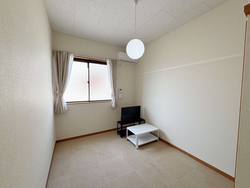 レオパレスパッシィオーネ 居間