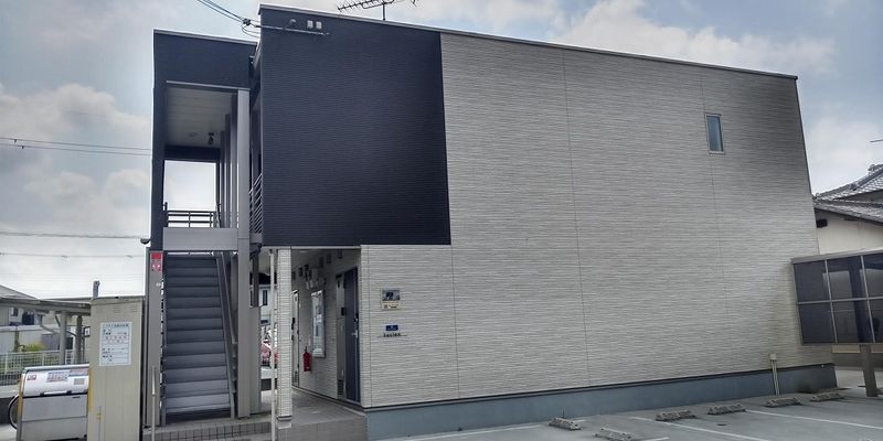 CLEINO Lucian Bãi đỗ xe