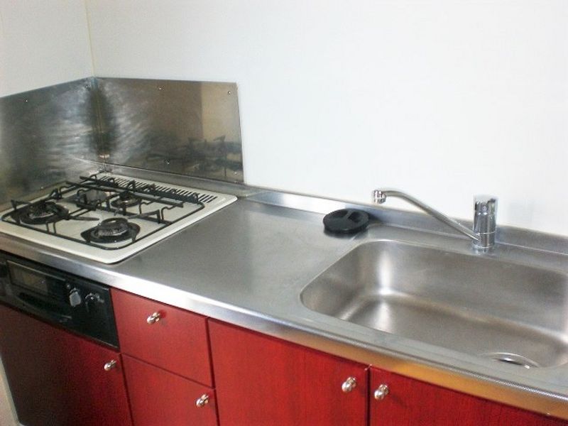 leopalace Eire Kitchen