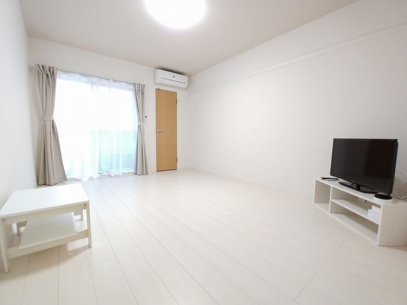 クレイノコニシハウス 居間