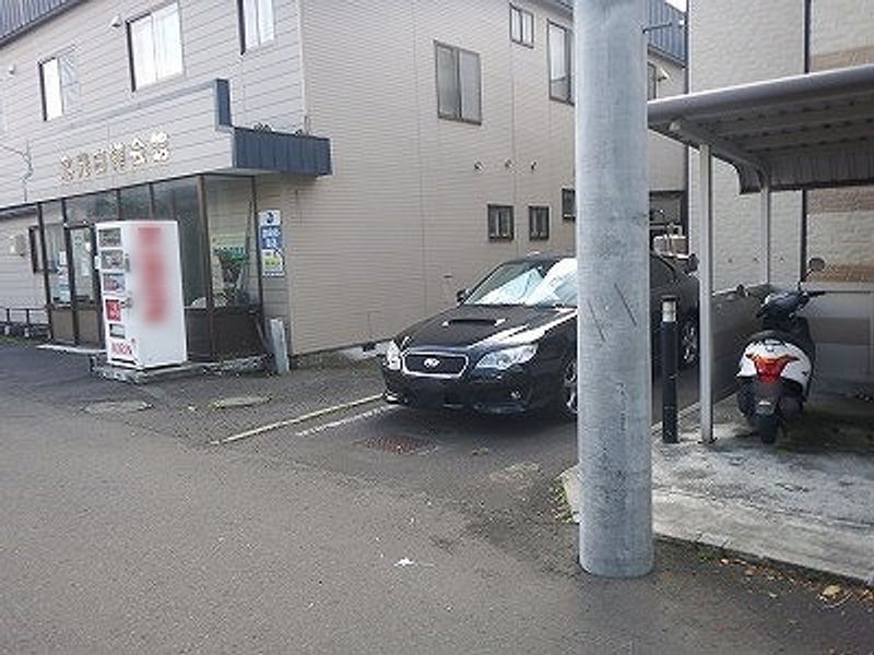レオパレス白樺Ⅱ 駐車場