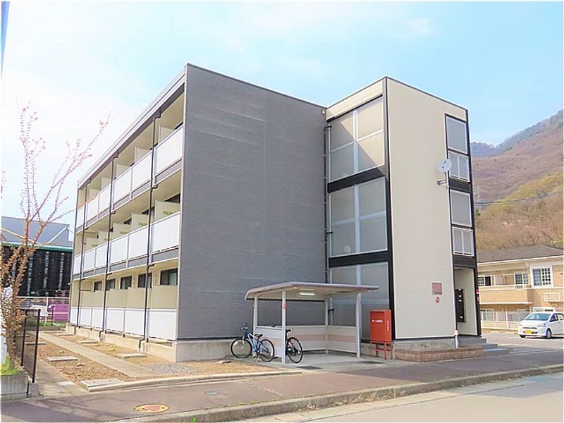 レオパレス宮原 外観