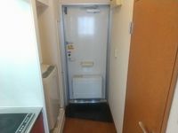 レオパレスエスペランサＣ 玄関