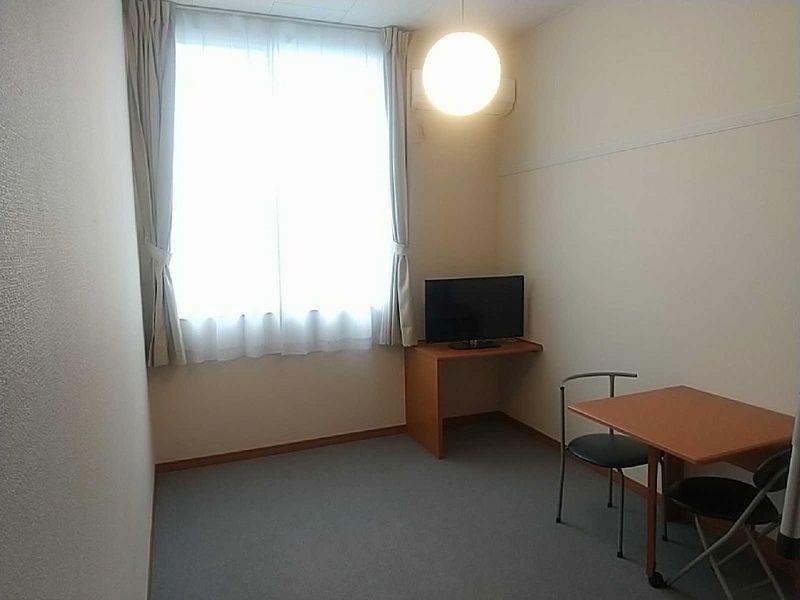 レオパレスエスペランサＢ 居間