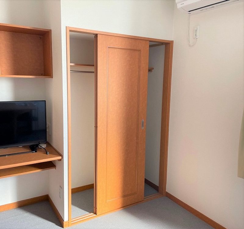 レオパレスコスモエステートＡ 収納