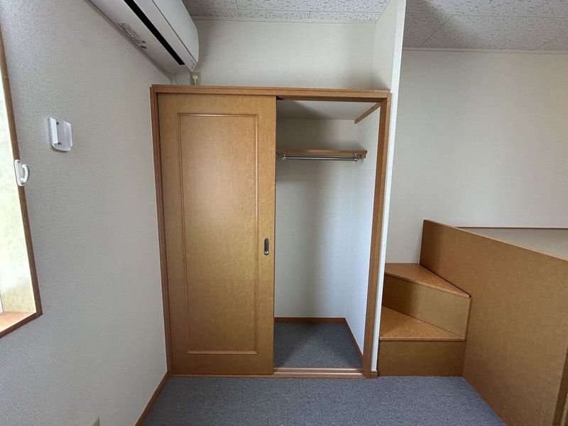 レオパレスカワシマ 収納